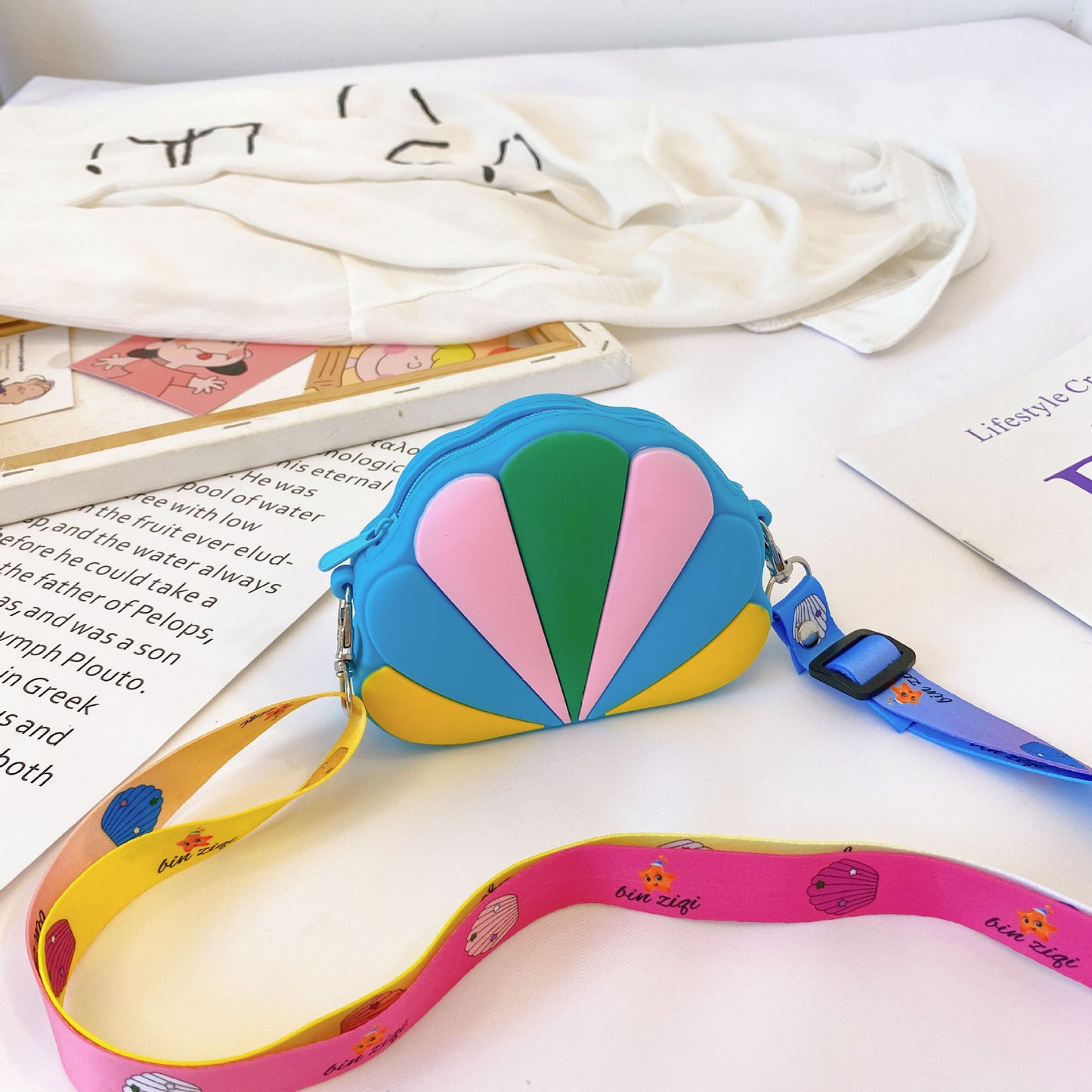 Sac à Bandoulière Enfant en Silicone – Étoile à Cinq Branches, Sac Accessoire Coloré