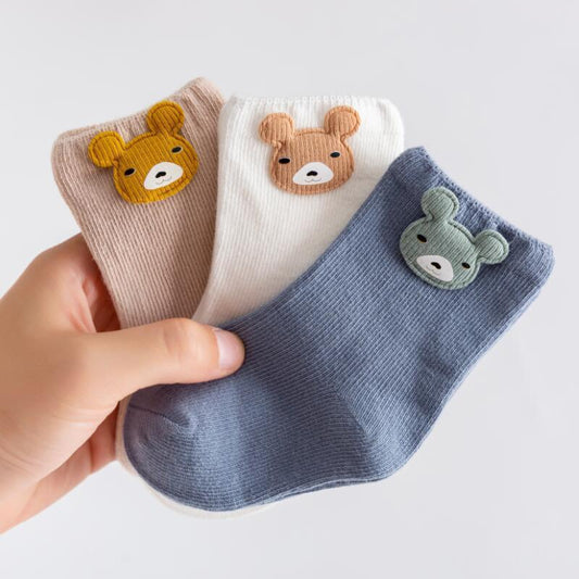 Lot de 3 Paires de Chaussettes Enfants avec Patchs Cartoon – Confortables et Colorées