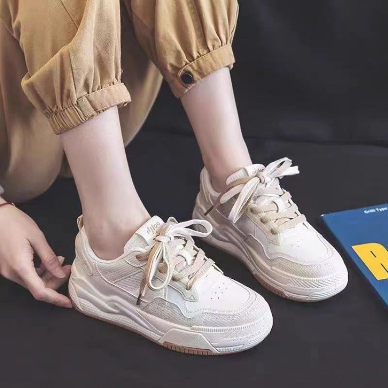 Sneakers basses en caoutchouc – style printanier