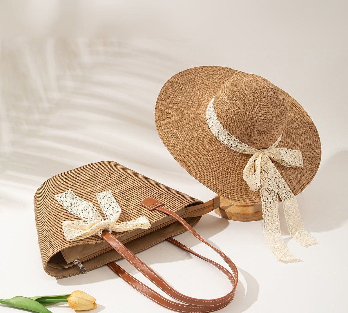 Chapeau de paille & sac assorti – protection solaire