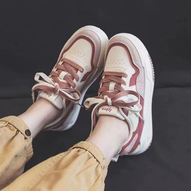 Sneakers basses en caoutchouc – style printanier