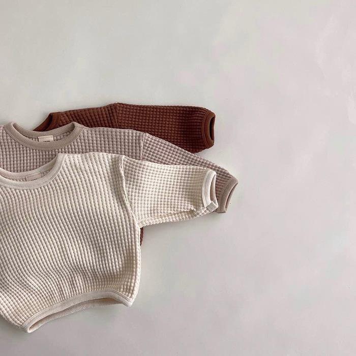 T-shirt à manches courtes en tissu gaufré pour bébé et jeune enfant – Confort et style