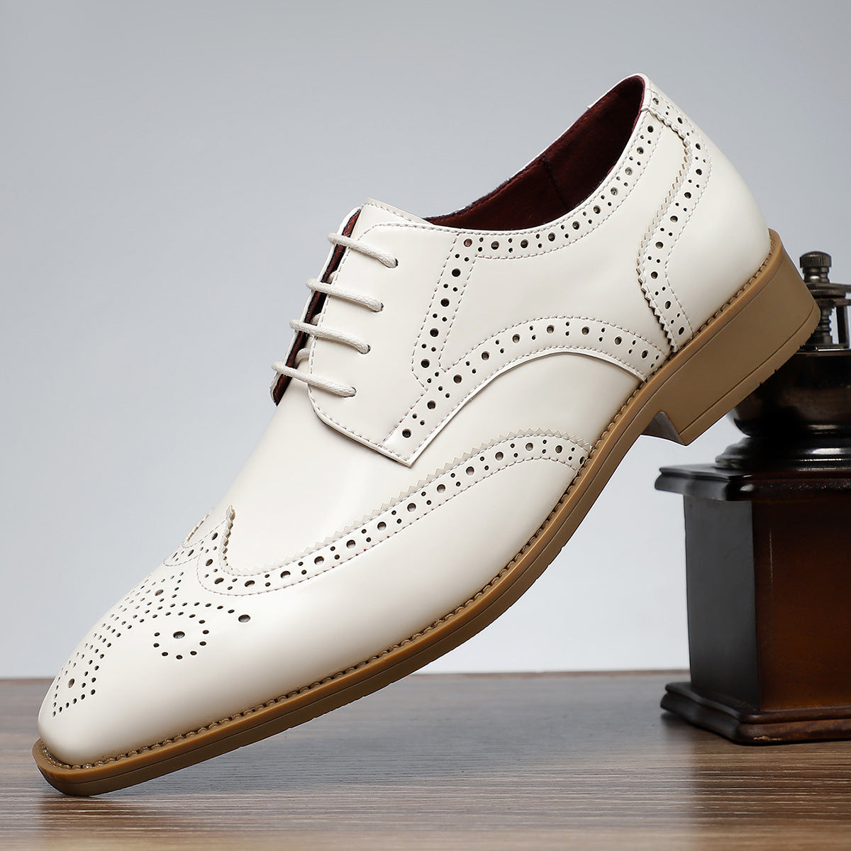 Chaussures Cuir Homme Rétro British – Élégantes, Confortables et Polyvalentes
