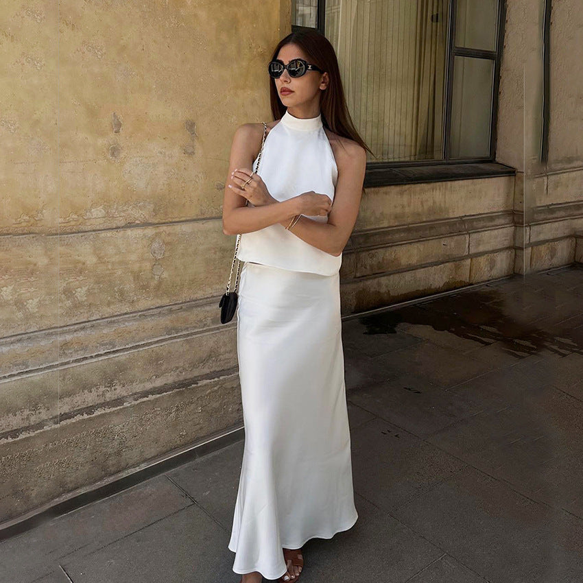 Ensemble blanc sans manches – Top halter et jupe queue de poisson