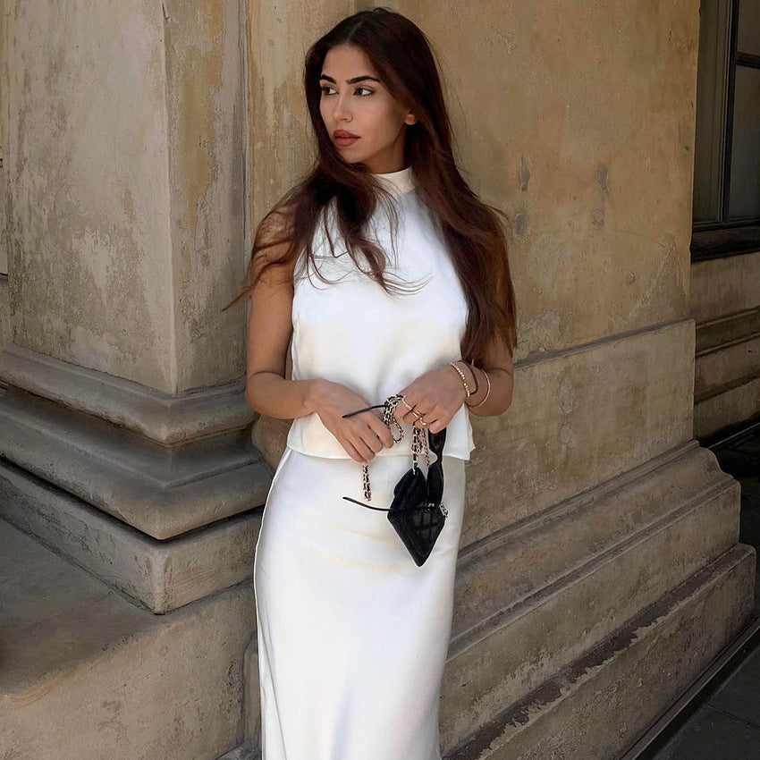 Ensemble blanc sans manches – Top halter et jupe queue de poisson