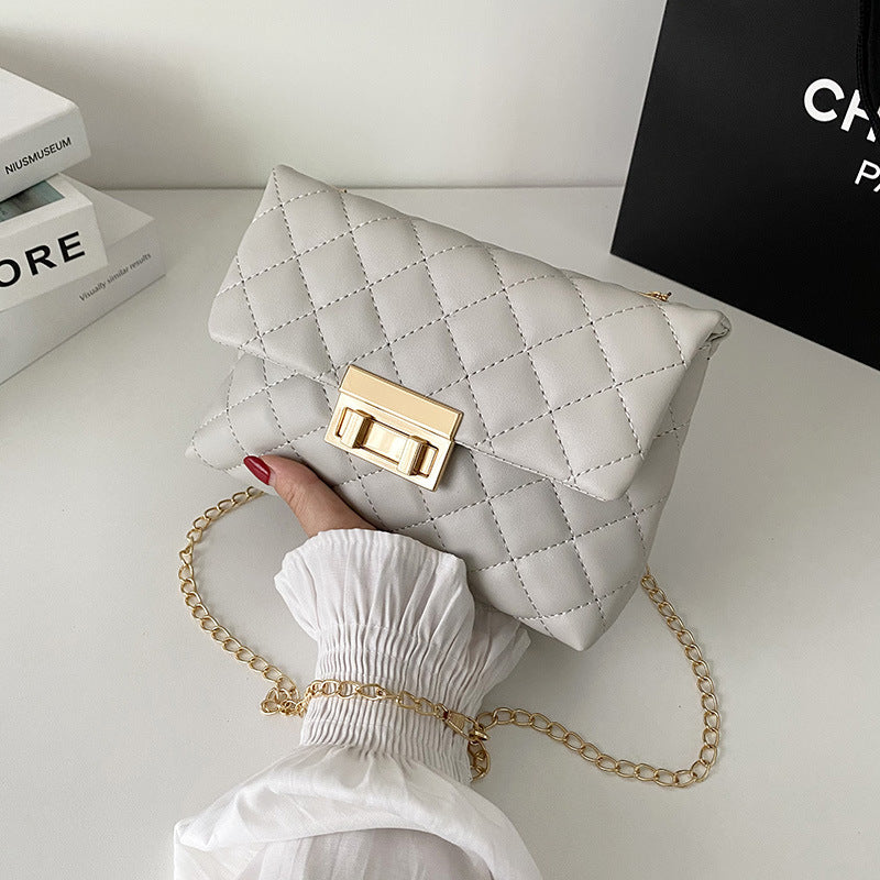 Sac carré femme à motif losanges brodés, twist-lock