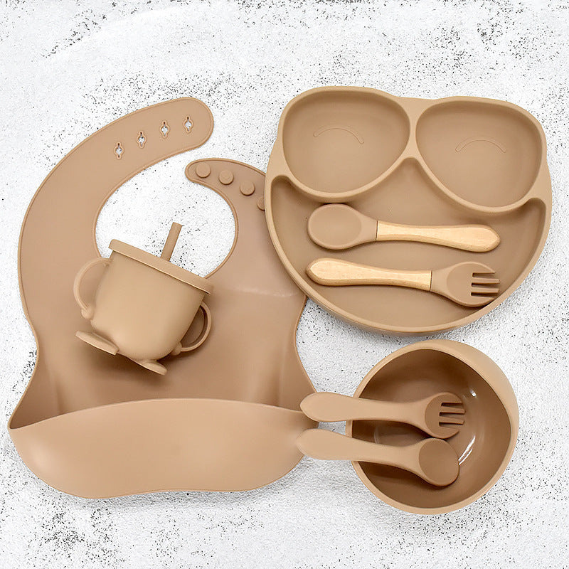 Set de vaisselle pour bébé 11 pièces – Vaisselle en silicone avec assiette ventouse, bol, bavoir, cuillère et fourchette