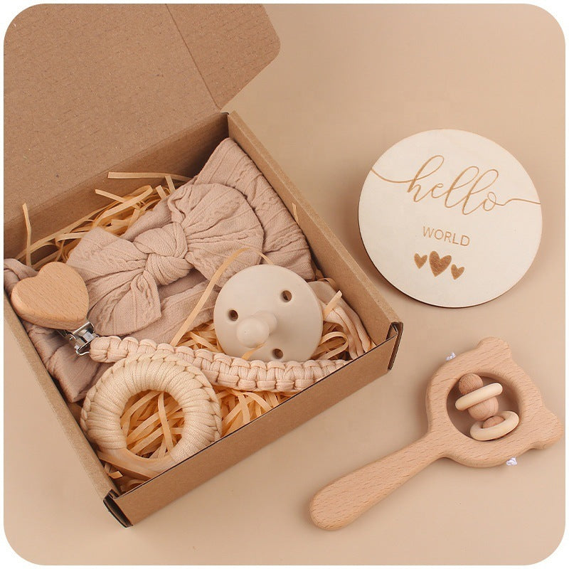 Set de Soins Bébé – Clip de Tétine, Serviette en Coton, Jouet en Bois & Oreilles de Lapin