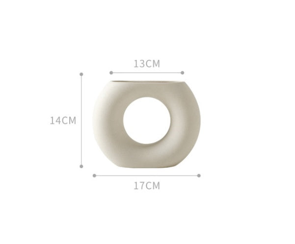 Vase décoratif en céramique nordique – Élégance sobre et style galerie