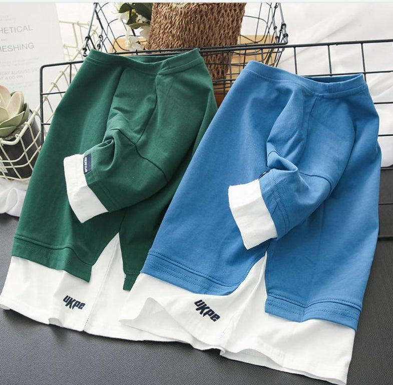 Haut effet superposé pour enfant – Style tendance et pratique