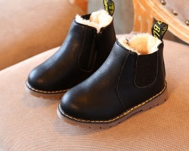 Chaussures unisexes pour enfants – Confortables et stylées pour les petits aventuriers