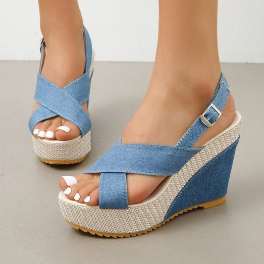 Sandales femme en denim avec boucle croisée