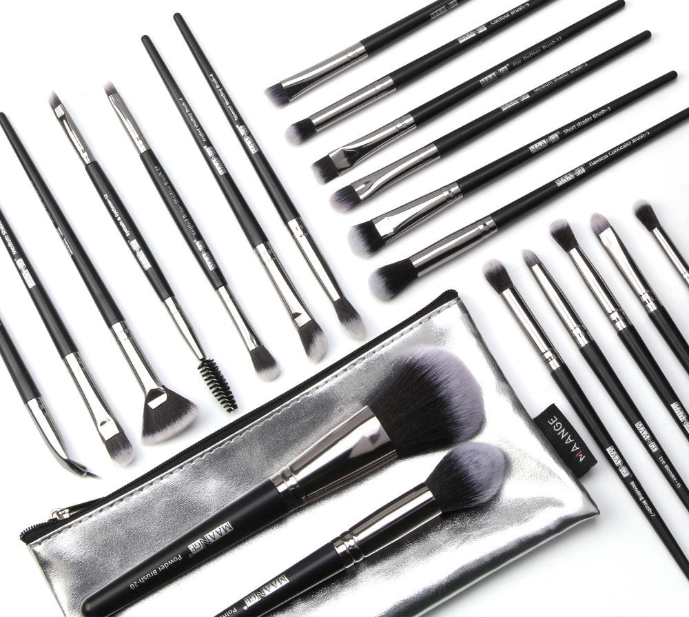 Set de 20 pinceaux de maquillage – professionnel, synthétique, avec étui