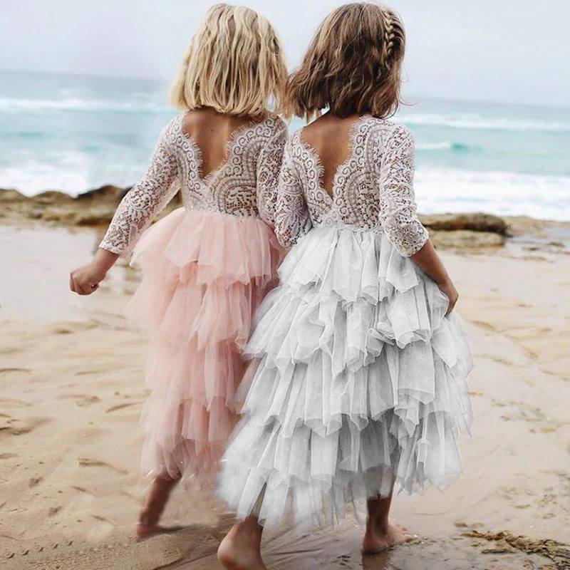 Robe enfant en tulle brodé – Élégance et légèreté pour occasions spéciales