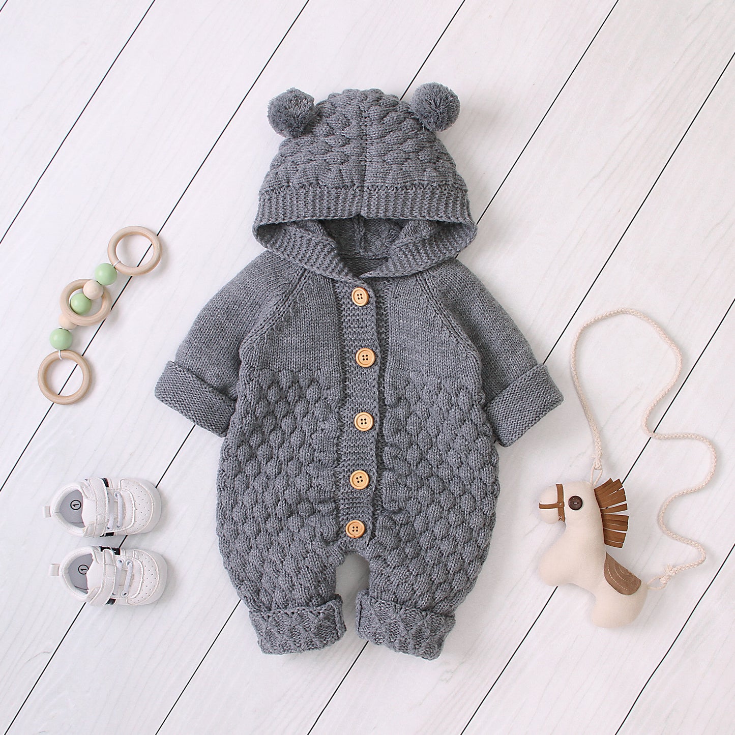 Combinaison tricotée à capuche pour bébé – Tenue confortable et stylée