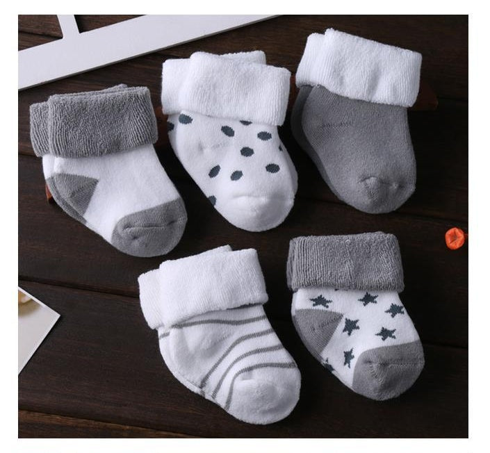 Chaussettes Bébé en Coton Épaisses – Confort et Chaleur pour Nouveau-Né