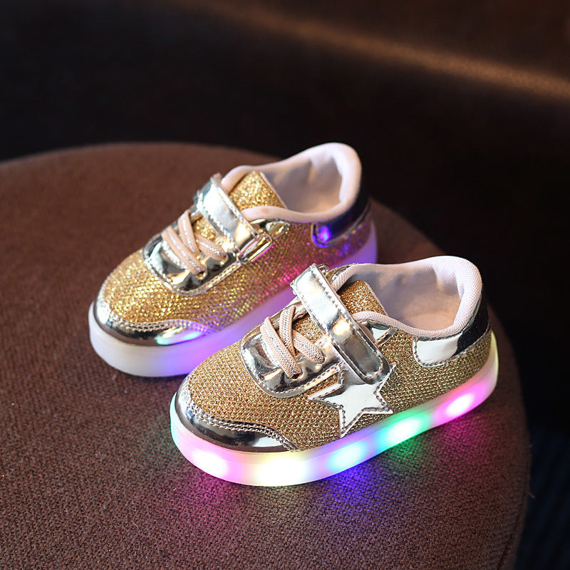 Chaussures LED à bouton magique pour enfants – Lumineuses, modulables et pratiques
