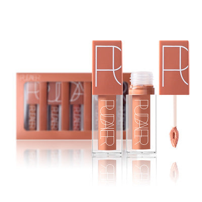 Lip Gloss Suit – Coffret de Brillance et de Confort