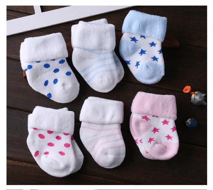 Chaussettes Bébé en Coton Épaisses – Confort et Chaleur pour Nouveau-Né