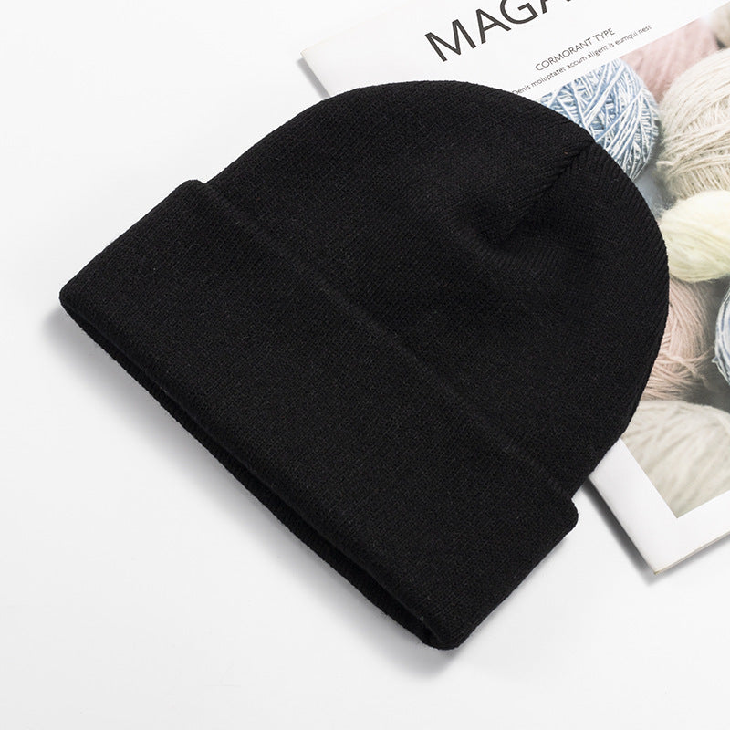 Bonnet uni en maille fine pour homme et femme – Style minimaliste et léger