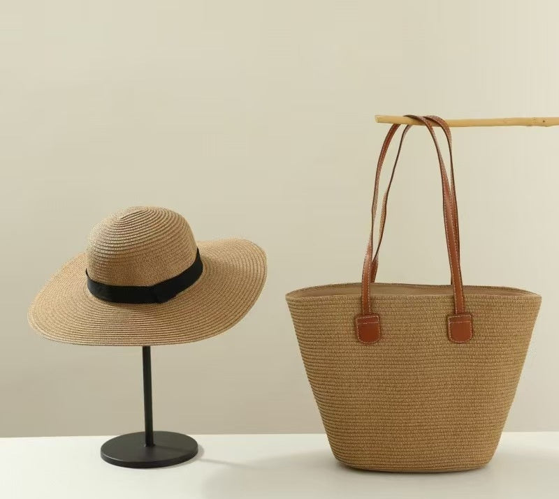 Chapeau de paille & sac assorti – protection solaire