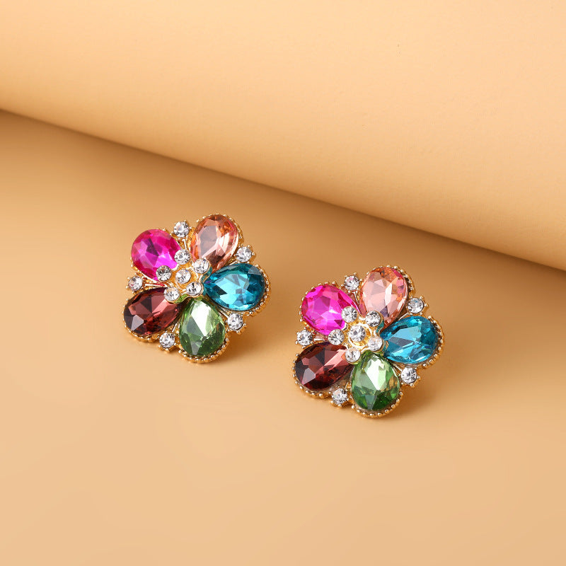 Boucles d’oreilles camélia cristallisé – multicolore