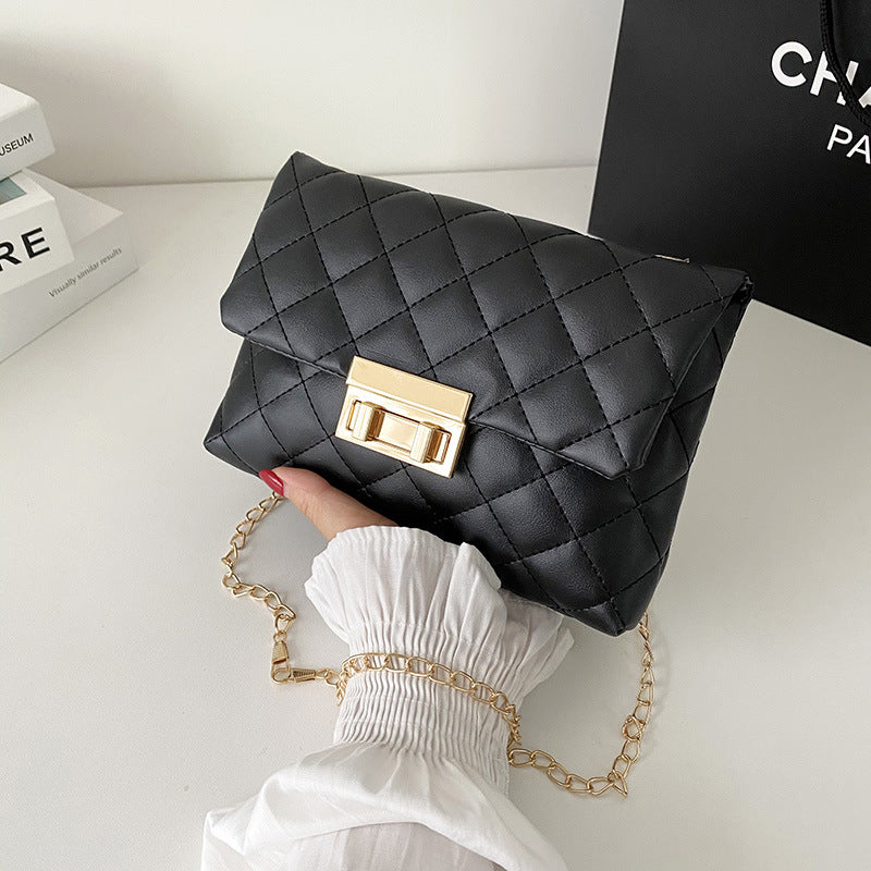 Sac carré femme à motif losanges brodés, twist-lock