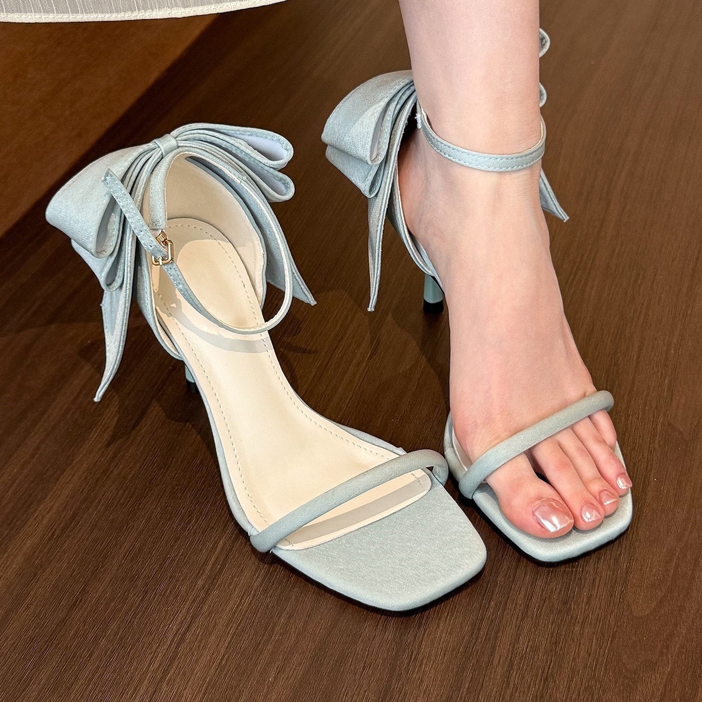 Sandales bride arrière élégantes – printanières & estivales