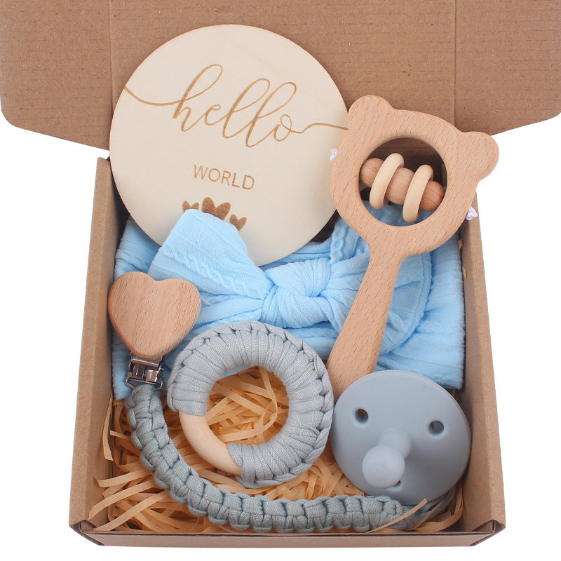 Set de Soins Bébé – Clip de Tétine, Serviette en Coton, Jouet en Bois & Oreilles de Lapin