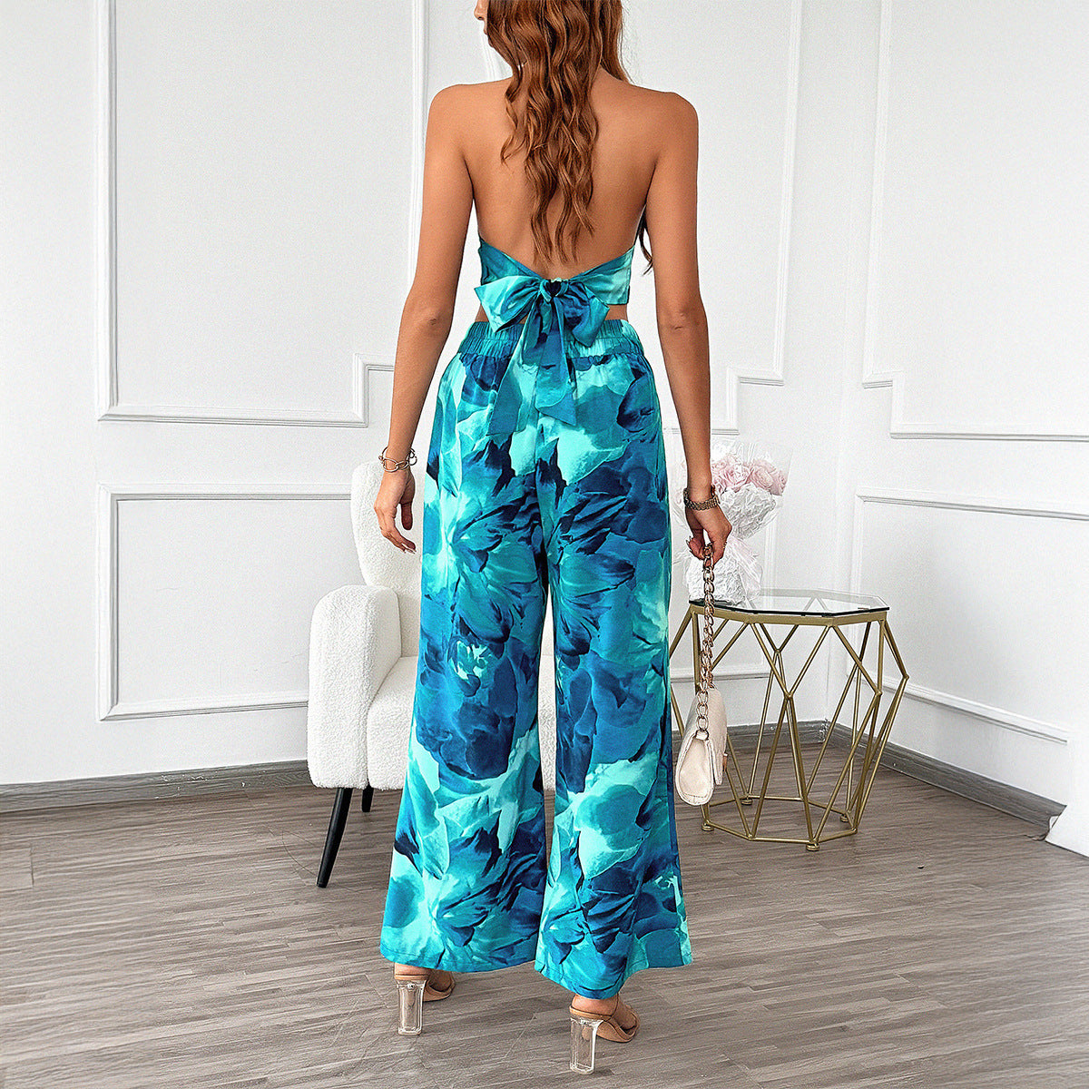 Ensemble top dos nu et pantalon large – Style décontracté et élégant